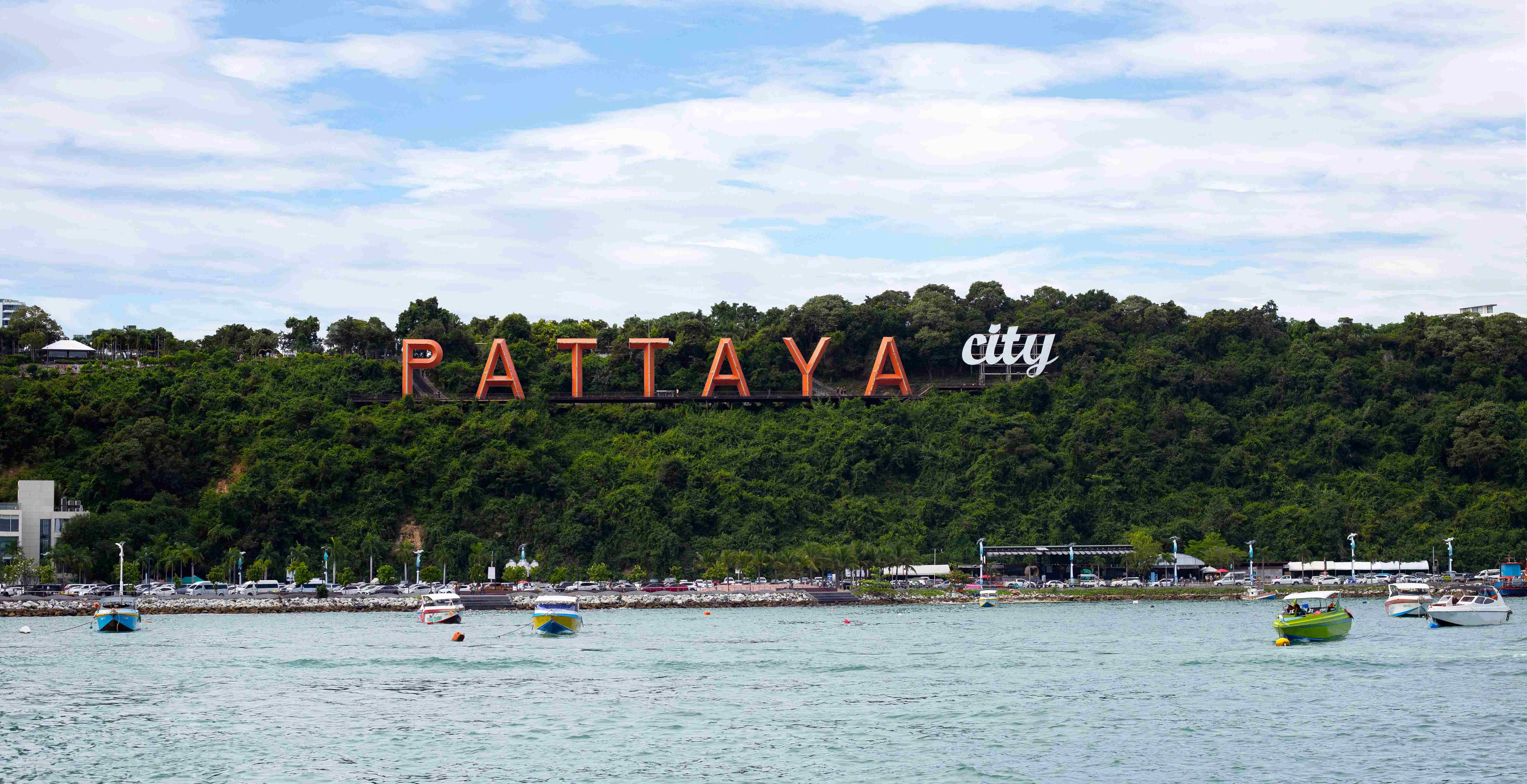 city-sea-pattaya-thailand_11zon.webp